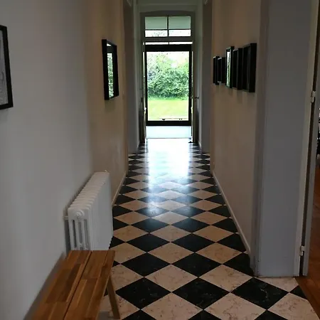 Spacieux De Standing Avec Jardin Apartament