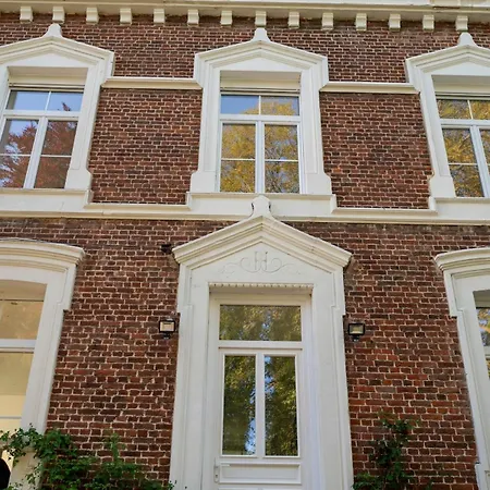 Spacieux De Standing Avec Jardin Apartament